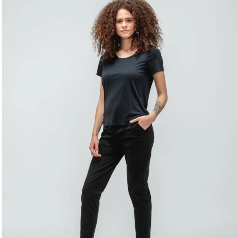 Ministry of Supply Luxe Touch Tee